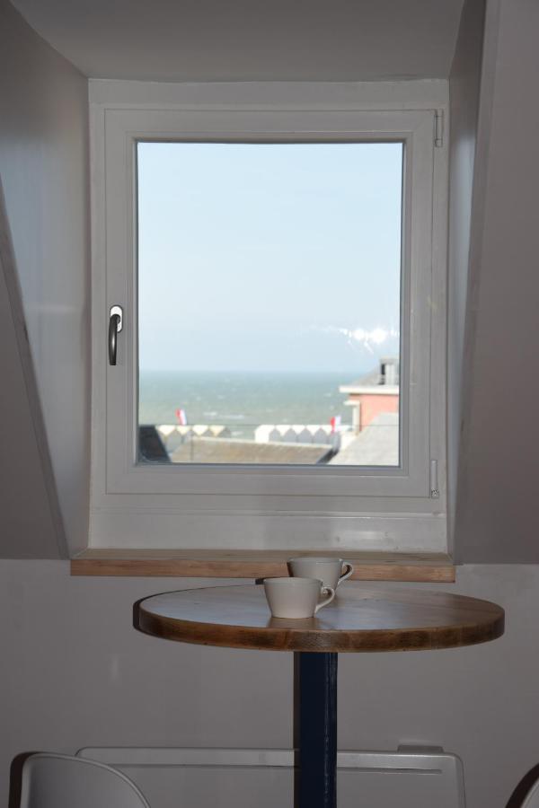 Ces Jours En Baie Apartment กาเยอ-ซูร์-แม ภายนอก รูปภาพ